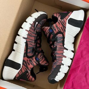 NWT Nike Free Metcon 4 Women's Training Shoes